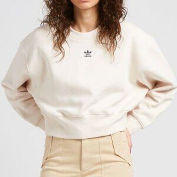 adidas Originals Essentials Crew Sweatshirt - Picture 1 of 8